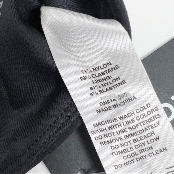 Peloton Sports Bra Black Size Small - Picture 5 of 6